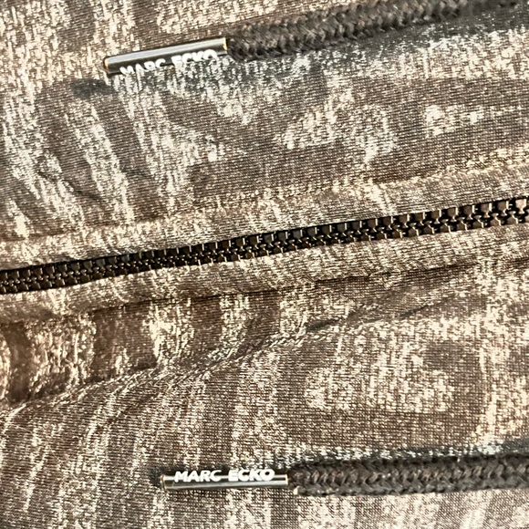 Marc Ecko - Men’s Medium - Fuzzy Black & Grey Hoodie - - Picture 7 of 16